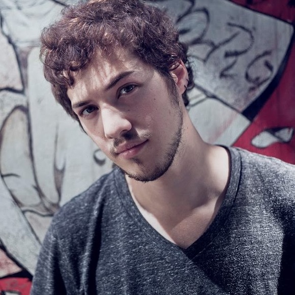 Meet your Posher, Adam - Picture 1 of 1